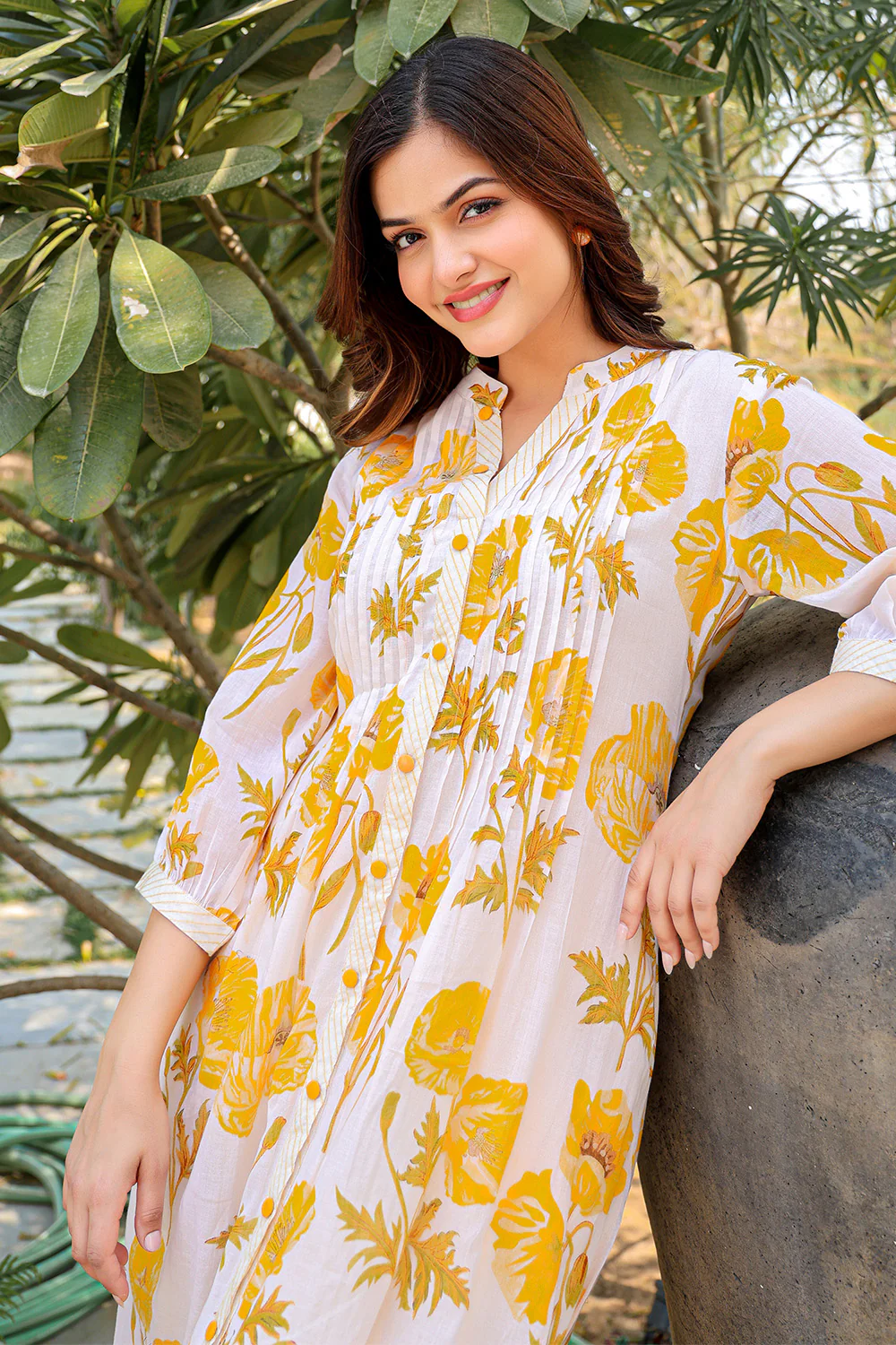 Cream & Yellow Cotton Floral Printed Kurta Set - Image 7