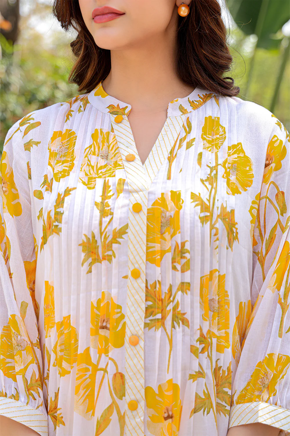 Cream & Yellow Cotton Floral Printed Kurta Set - Image 9
