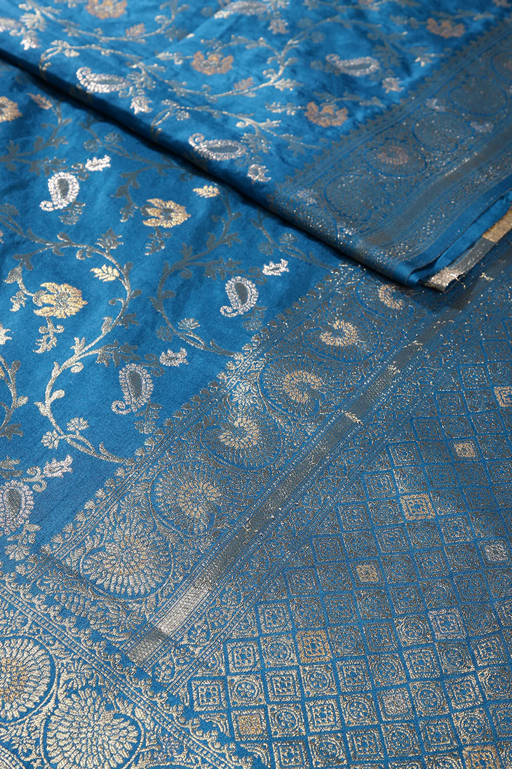 Flat Blue Colour Zari Woven South Silk Saree - Image 8