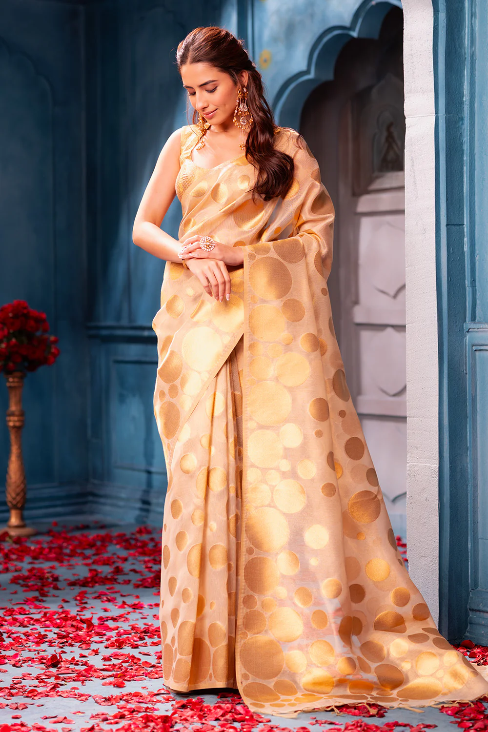 Gold Tissue Zari Woven Saree - Image 3