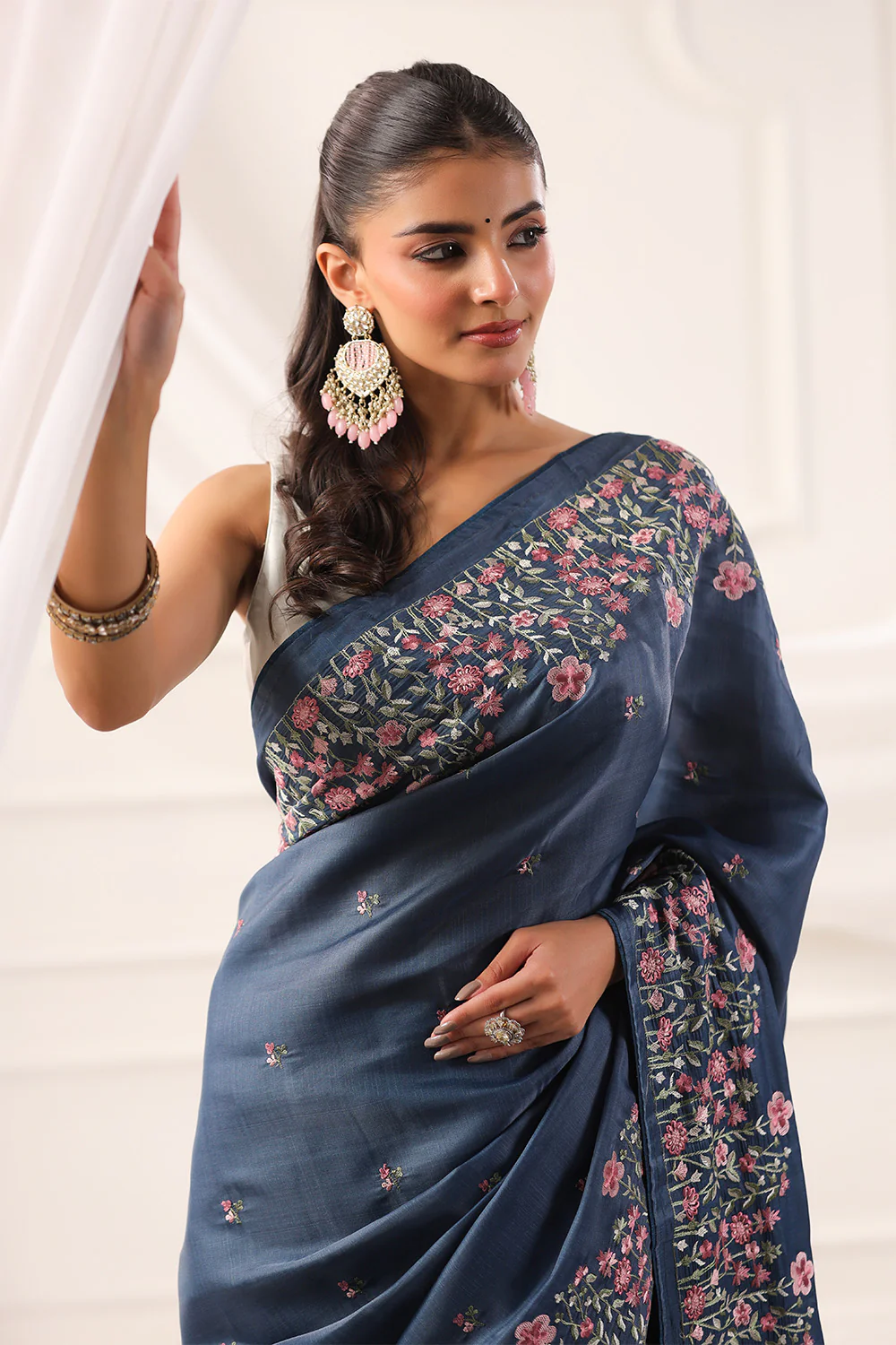 Greyish Blue Tussar Silk Resham Floral Embroidered Saree - Image 7