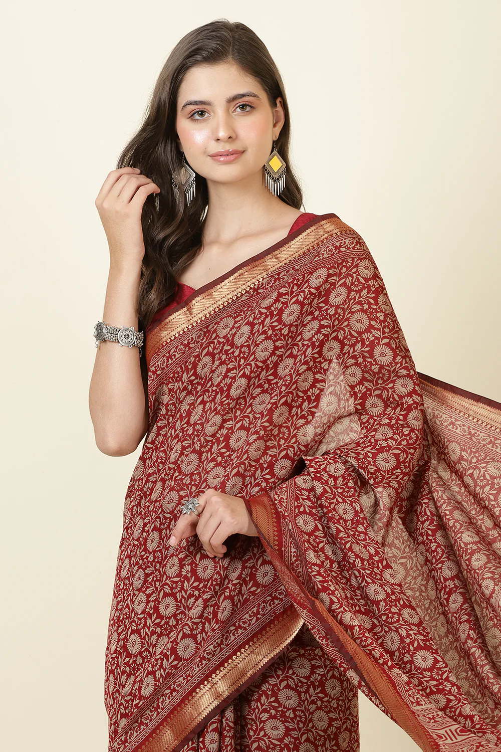Maroon Cotton Meenkari Printed Saree - Image 5