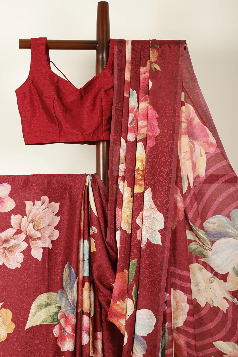 Maroon Jacquard Silk Printed Saree - Image 3