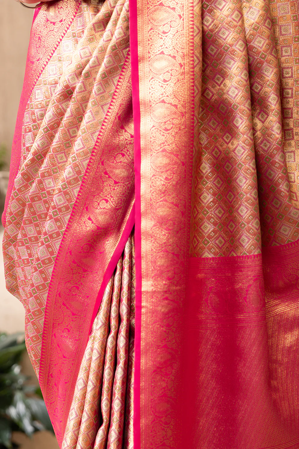 Rani Maheshwari Silk Soft Brocade Woven Saree - Image 9