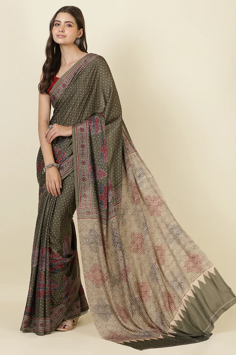 Sage Green Jacquard Silk Printed Saree - Image 4