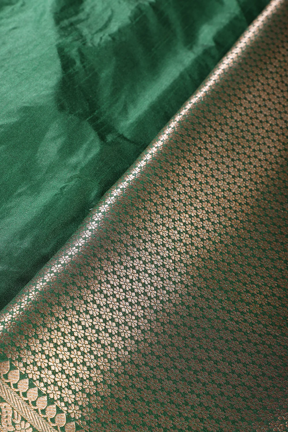 Solid Colour Silk Woven Sarees - Image 4