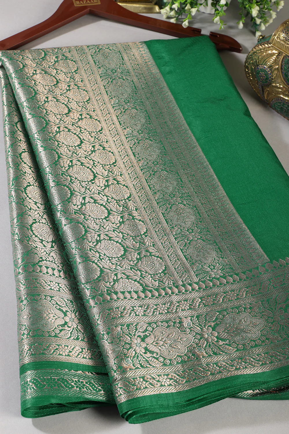 Solid Colour Silk Woven Sarees - Image 5