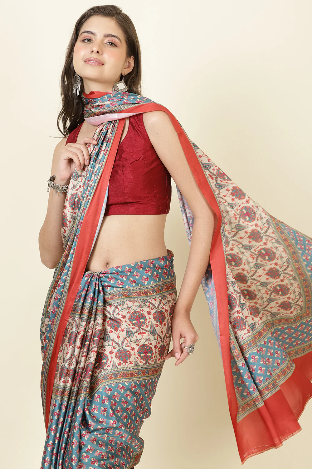 Teal & Beige Crepe Printed Saree - Image 7
